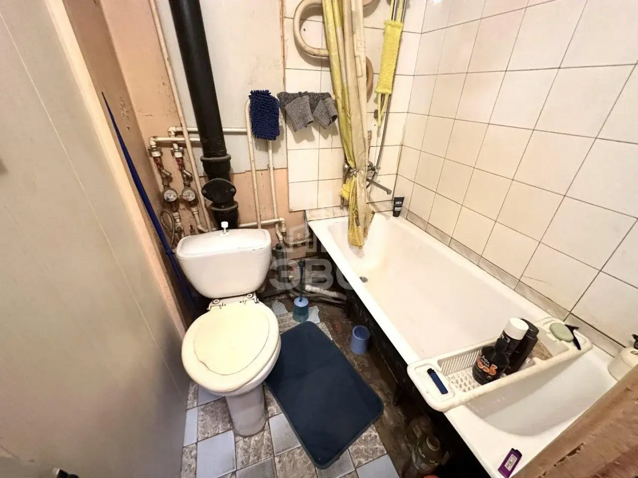 комната в Санкт-Петербурге по адресу: Белы Куна ул., 7, к 3