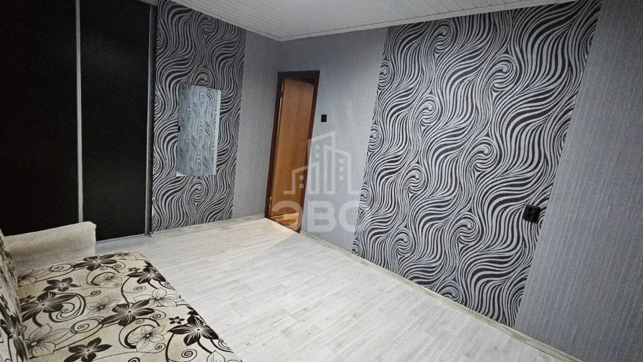 трехкомнатная квартира в Санкт-Петербурге по адресу: Софийская ул., 34, к 2