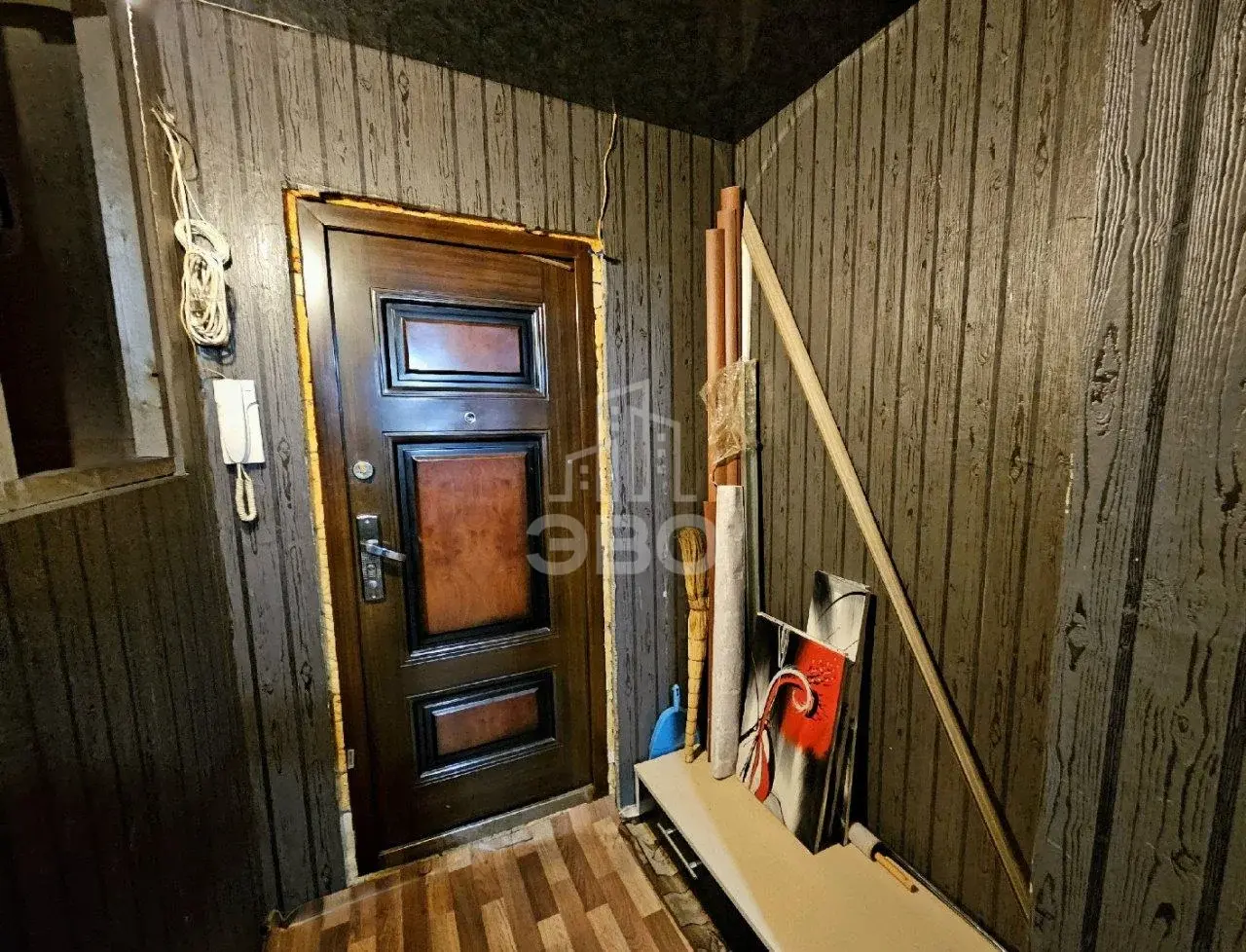 трехкомнатная квартира в Санкт-Петербурге по адресу: Софийская ул., 34, к 2