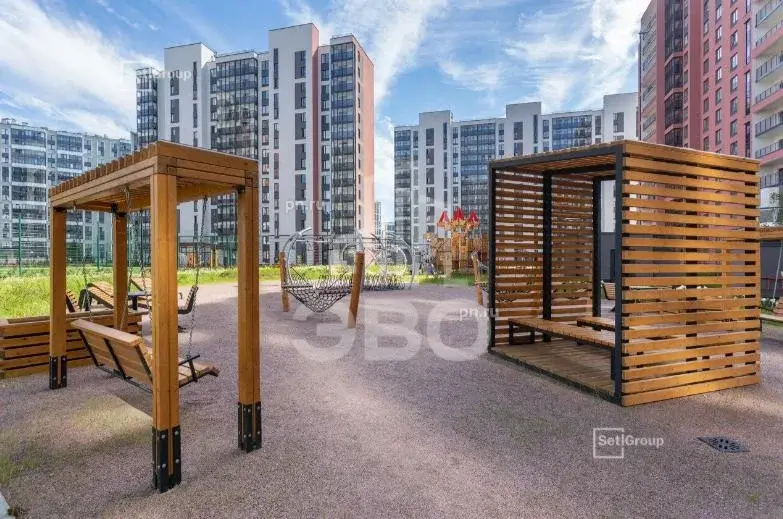 однокомнатная квартира в Санкт-Петербурге по адресу: Арцеуловская аллея, 15, строение 1