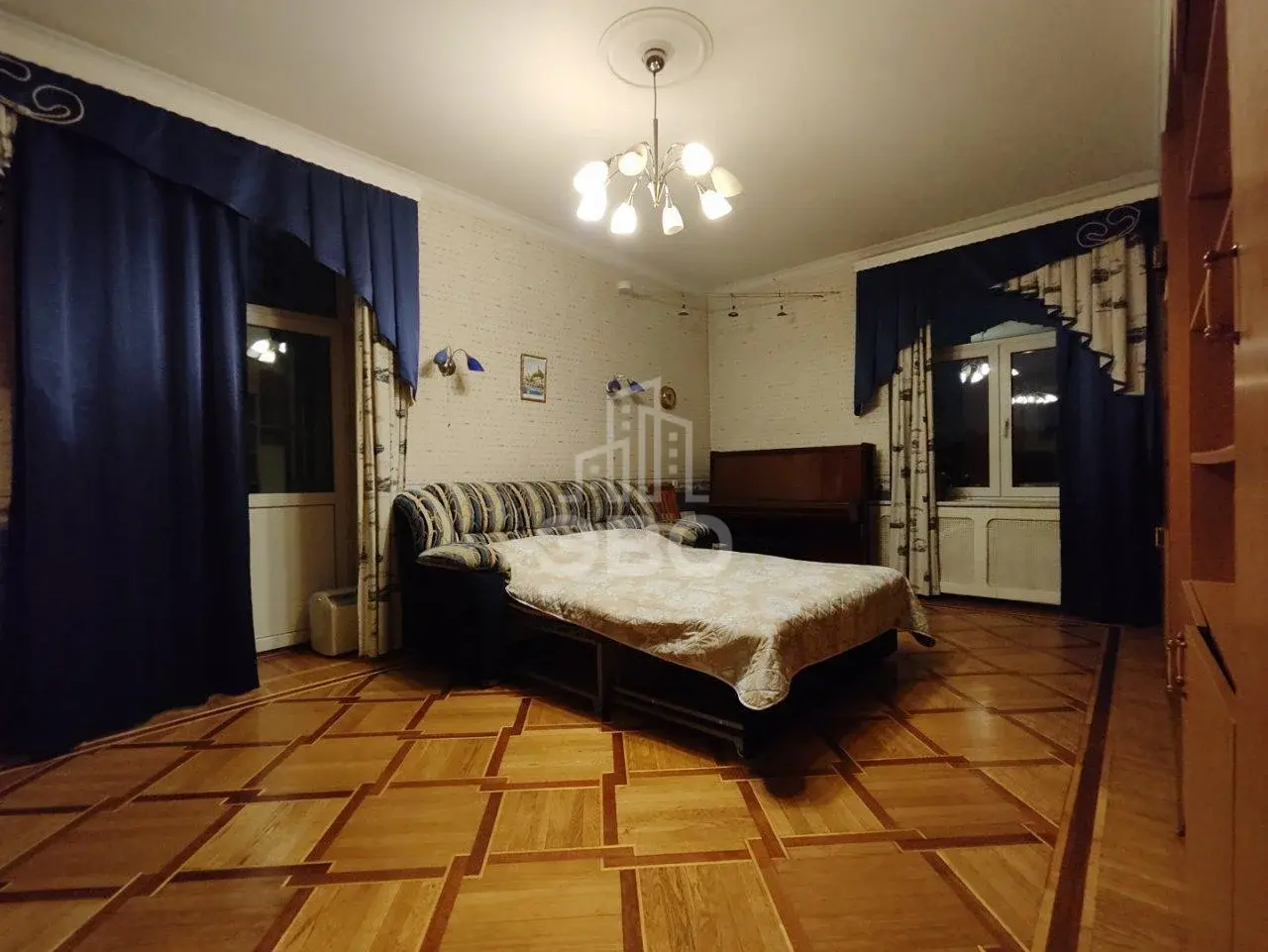 двухкомнатная квартира в Санкт-Петербурге по адресу: Мартынова наб., 12