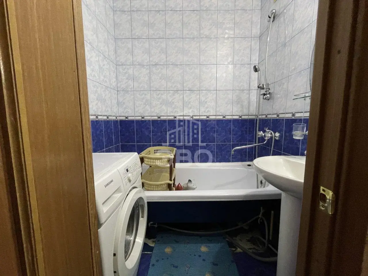 трехкомнатная квартира в Санкт-Петербурге по адресу: Караваевская ул., 22