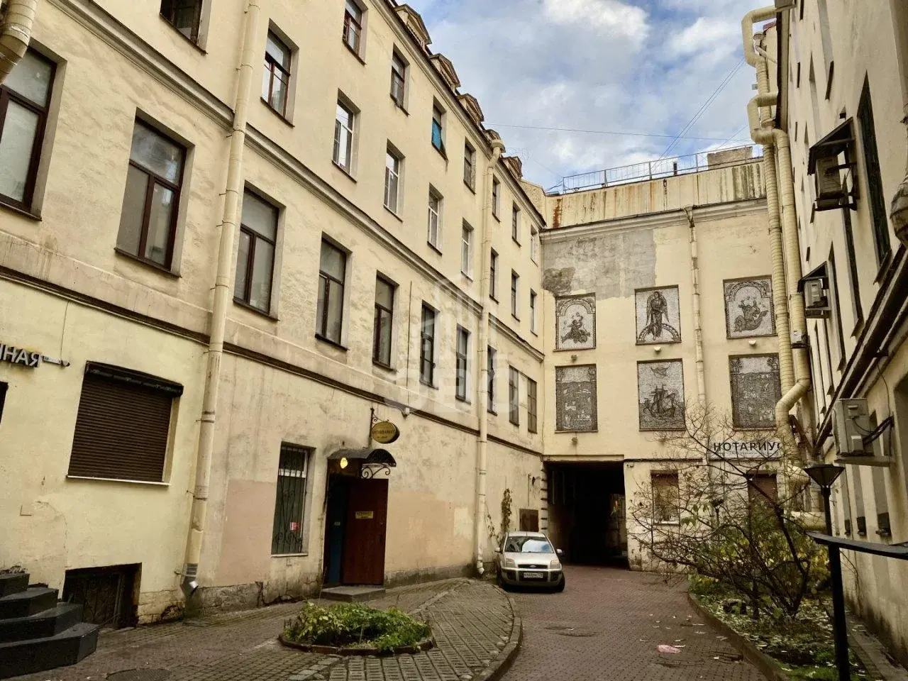однокомнатная квартира в Санкт-Петербурге по адресу: Рубинштейна ул., 4