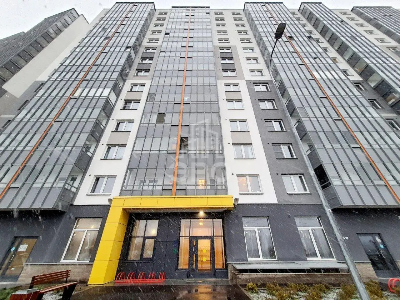 однокомнатная квартира в Санкт-Петербурге по адресу: Орлово-Денисовский проспект, 15, к 1