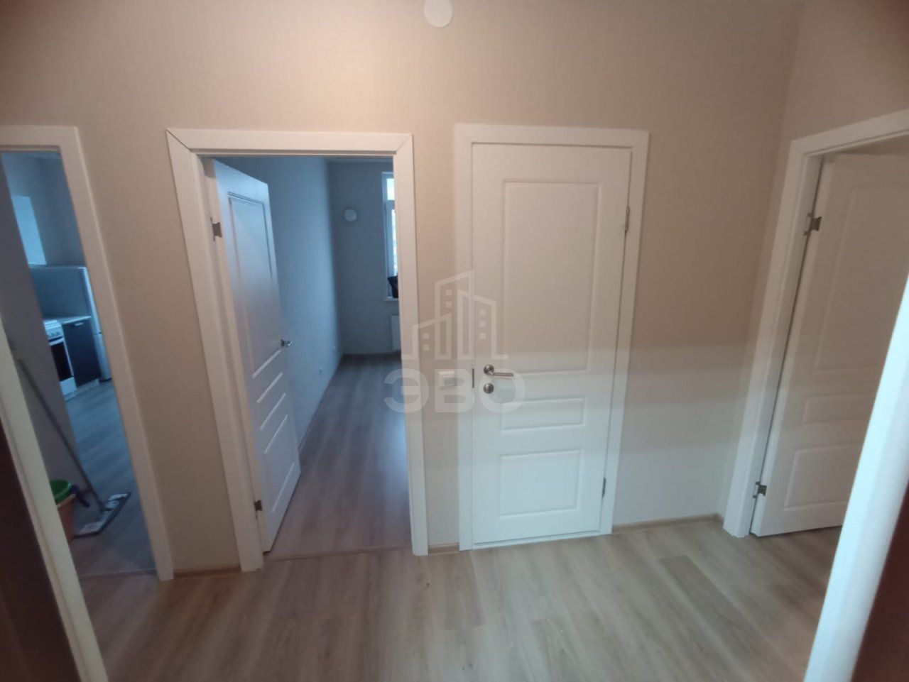 двухкомнатная квартира в Санкт-Петербурге по адресу: Среднерогатская ул., 13, к 2, строение 1