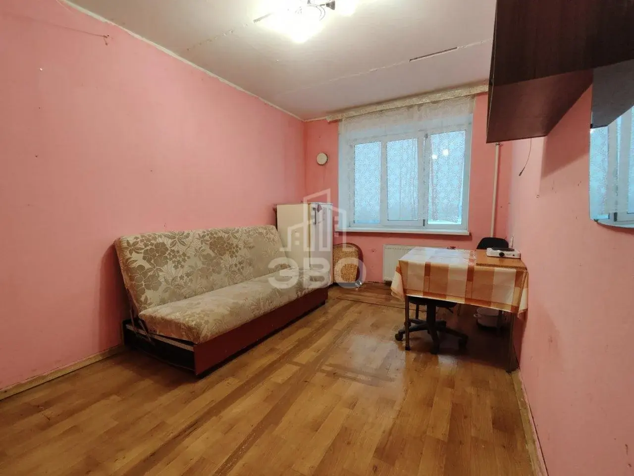 комната в Санкт-Петербурге по адресу: Запорожская ул., 23, к 2