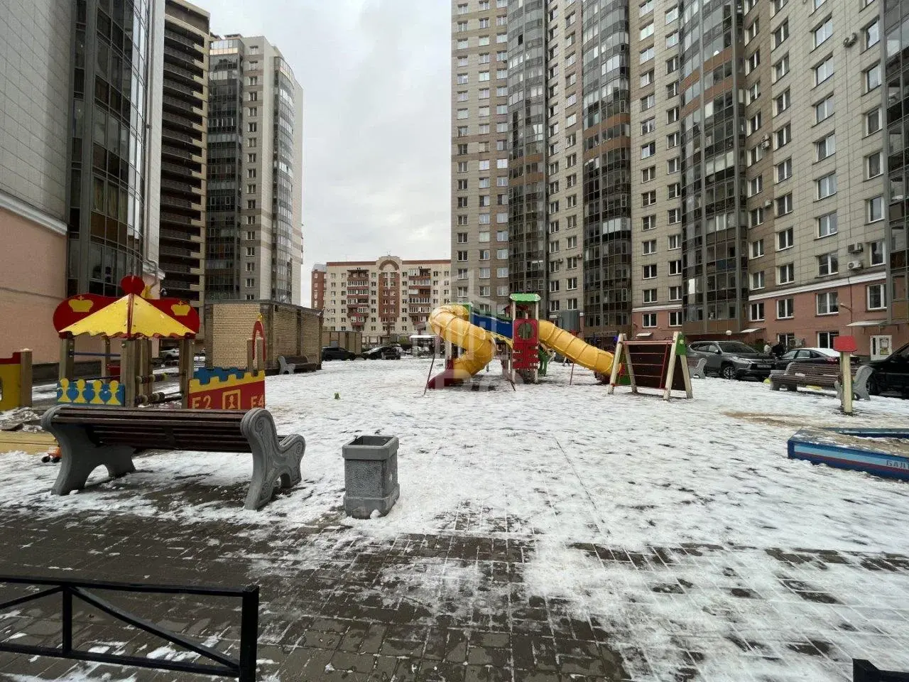 трехкомнатная квартира в Санкт-Петербурге по адресу: Просвещения проспект, 99