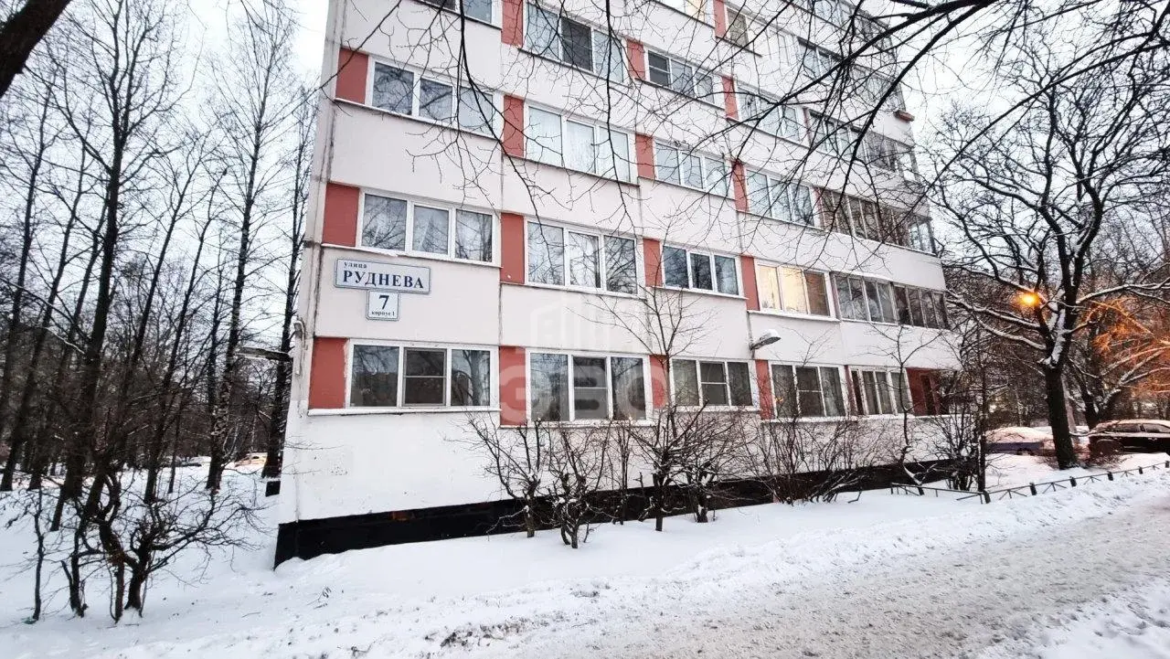 однокомнатная квартира в Санкт-Петербурге по адресу: Руднева ул., 7, к 1