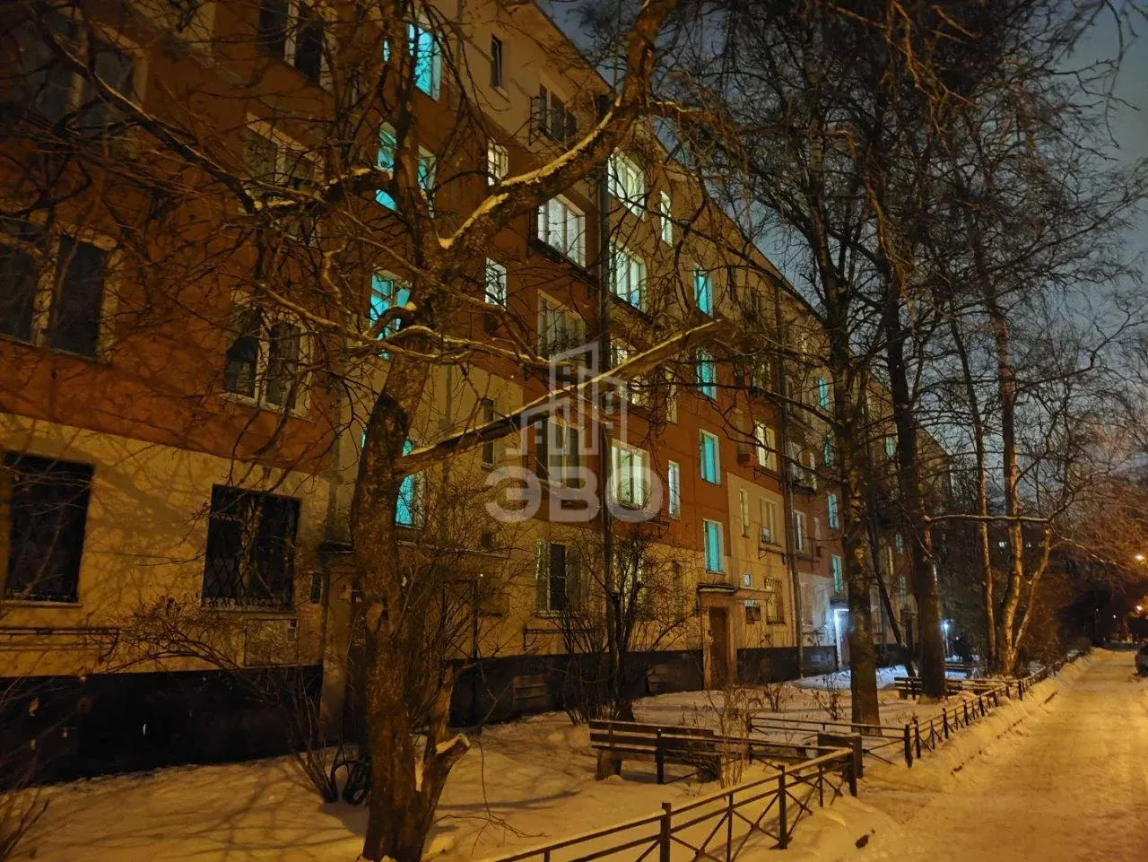 комната в Санкт-Петербурге по адресу: Лёни Голикова ул., 28