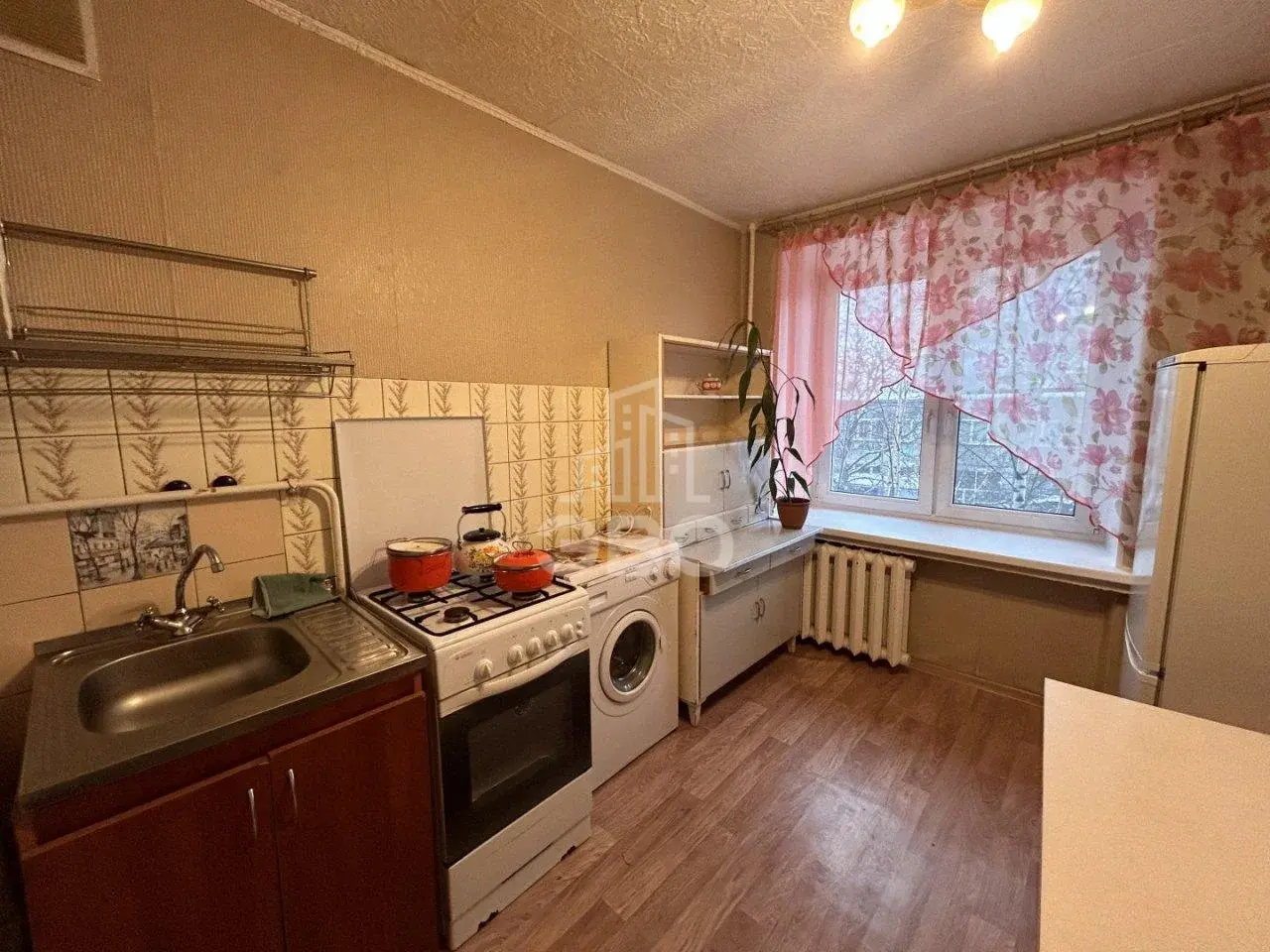 двухкомнатная квартира в Санкт-Петербурге по адресу: Белы Куна ул., 5