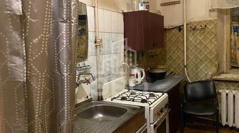 комната в Санкт-Петербурге по адресу: Старо-Петергофский проспект, 37