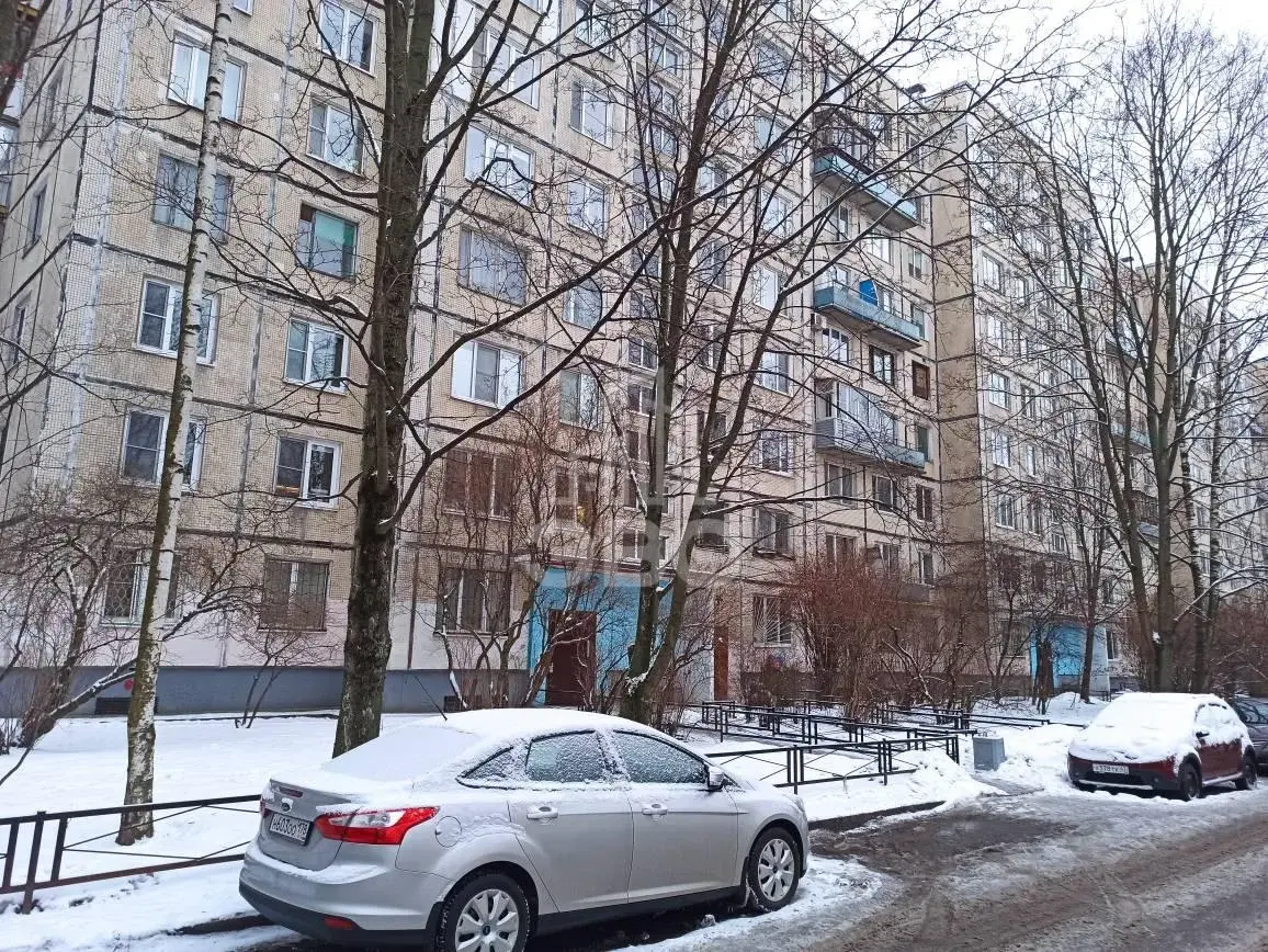 двухкомнатная квартира в Санкт-Петербурге по адресу: Богатырский проспект, 7, к 3