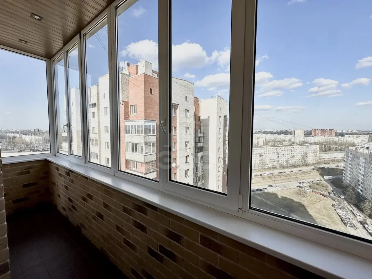 четырехкомнатная квартира в Санкт-Петербурге по адресу: Пражская ул., 44