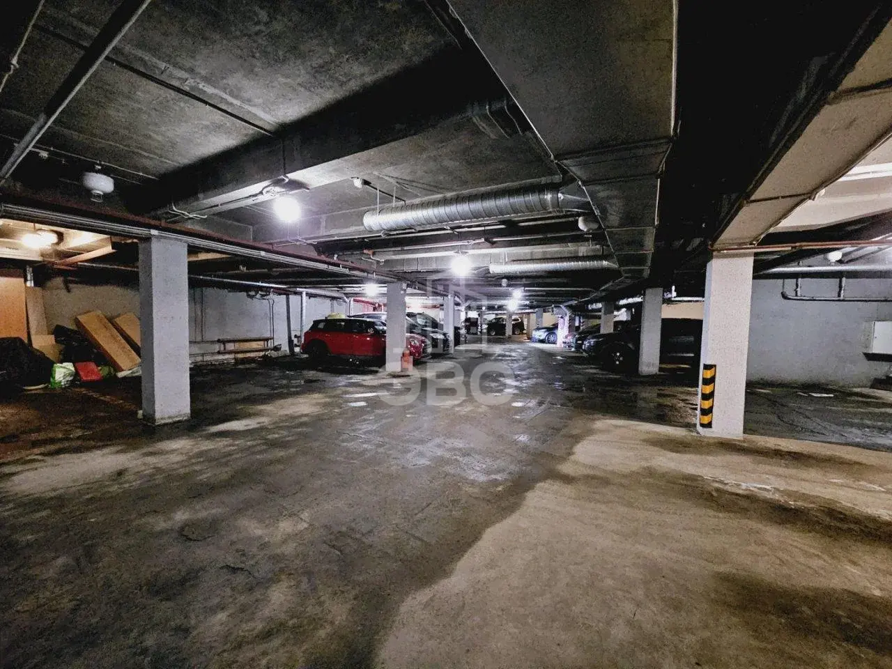 трехкомнатная квартира в Санкт-Петербурге по адресу: Коллонтай ул., 31, к 2