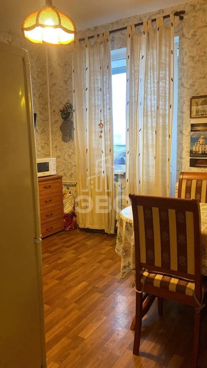 однокомнатная квартира в Санкт-Петербурге по адресу: Доблести ул., 17, к 2
