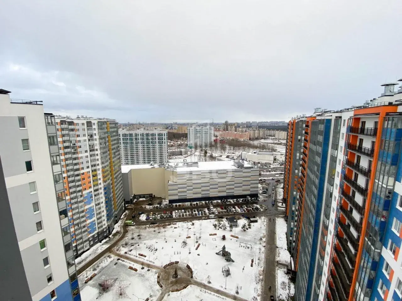студия в Санкт-Петербурге по адресу: Плесецкая ул., 10, строение 1