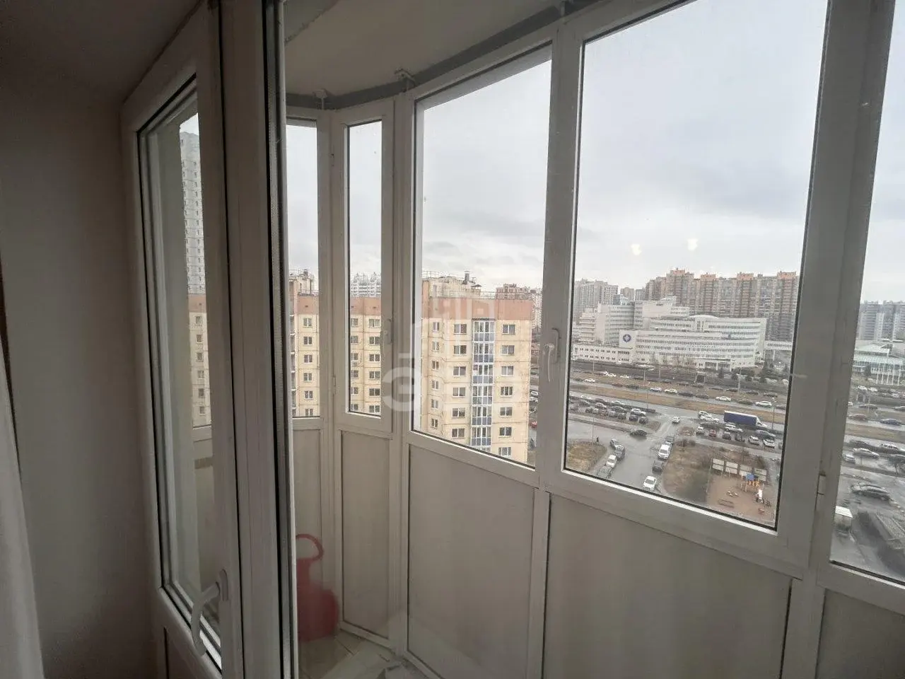 однокомнатная квартира в Санкт-Петербурге по адресу: Оптиков ул., 49, к 2