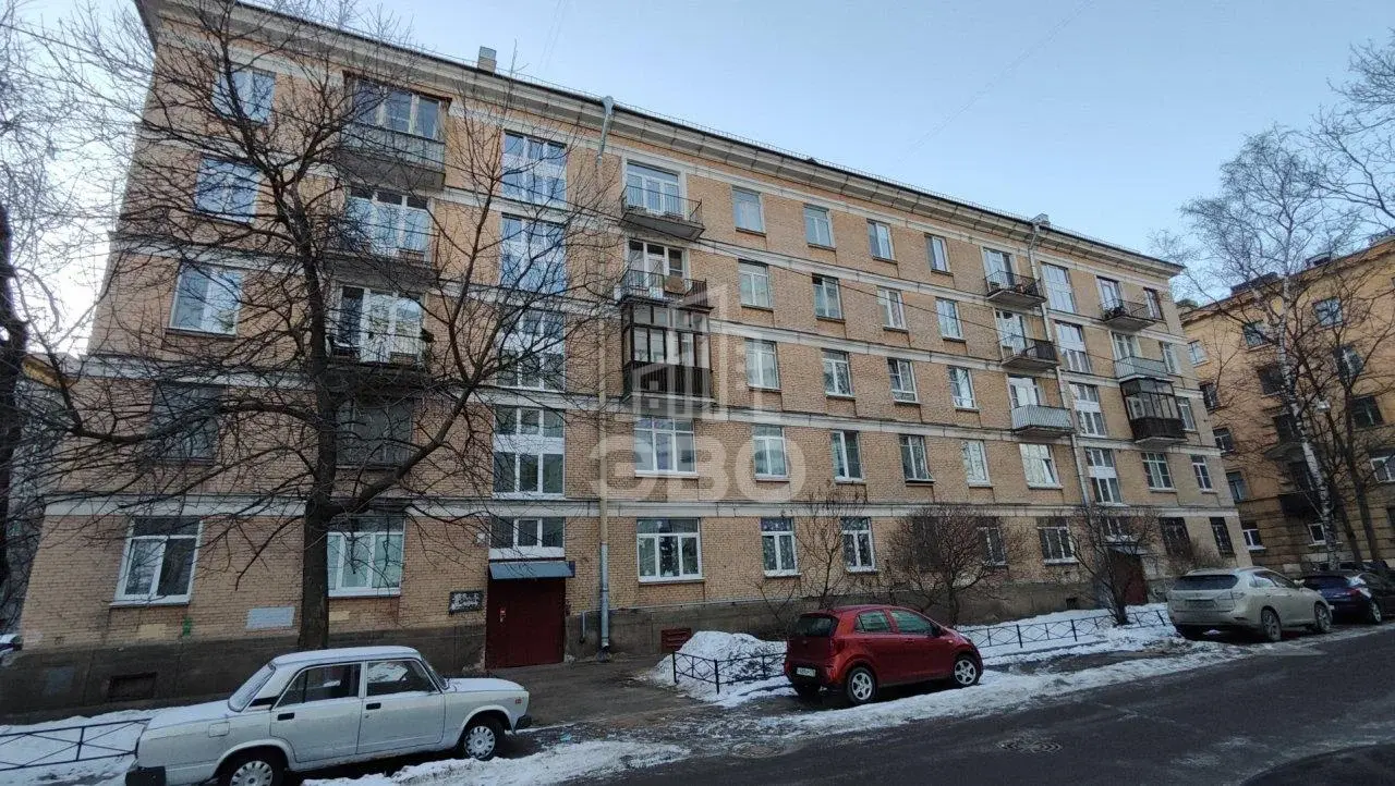 двухкомнатная квартира в Санкт-Петербурге по адресу: Стачек проспект, 92