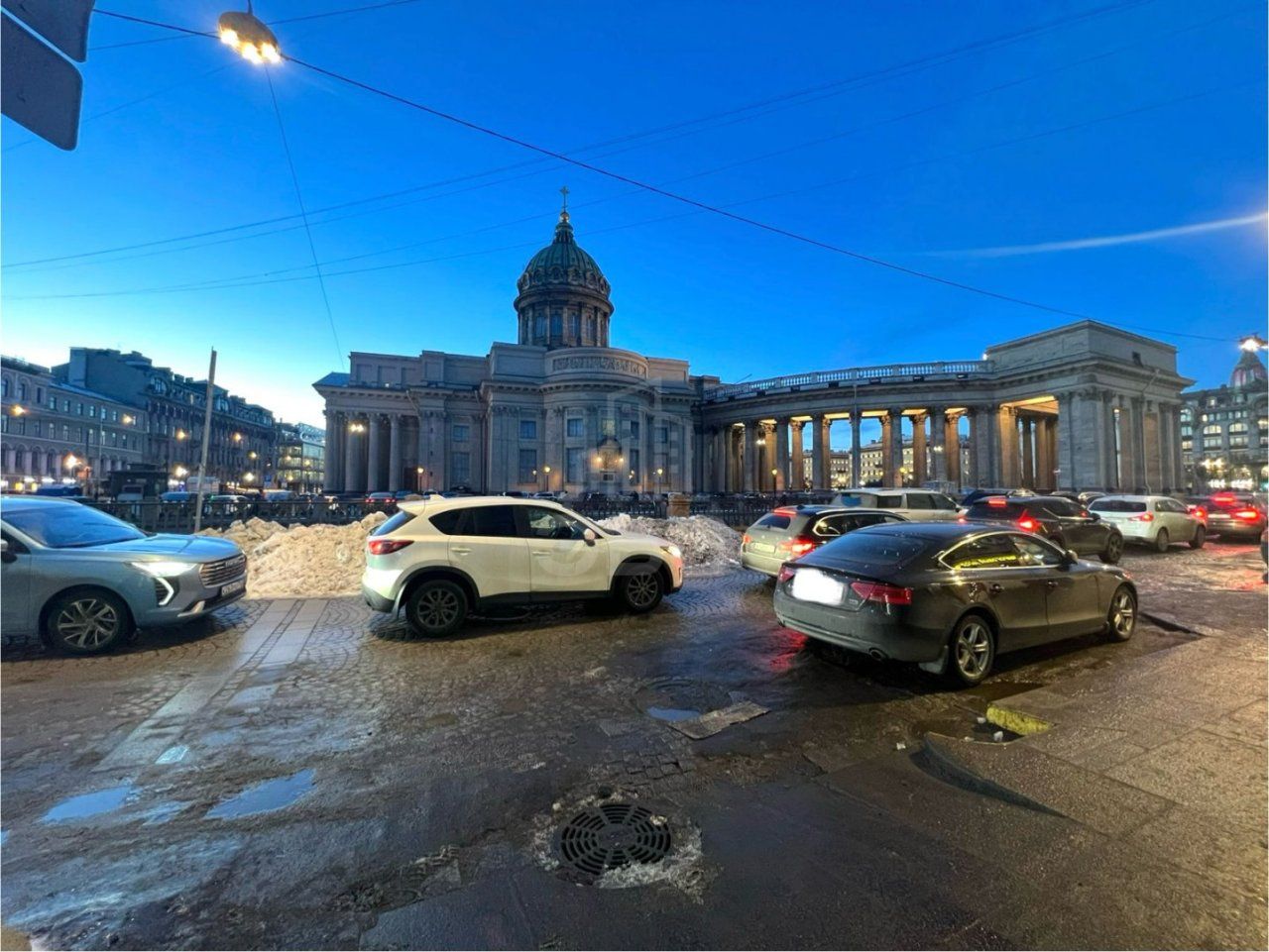 двухкомнатная квартира в Санкт-Петербурге по адресу: Думская ул., 5/22