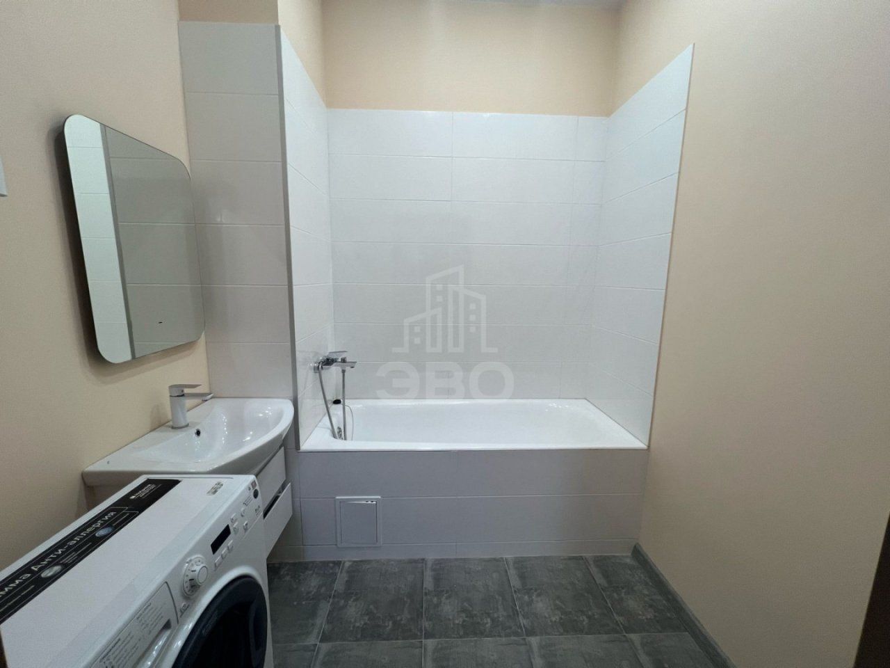 двухкомнатная квартира в Санкт-Петербурге по адресу: Думская ул., 5/22