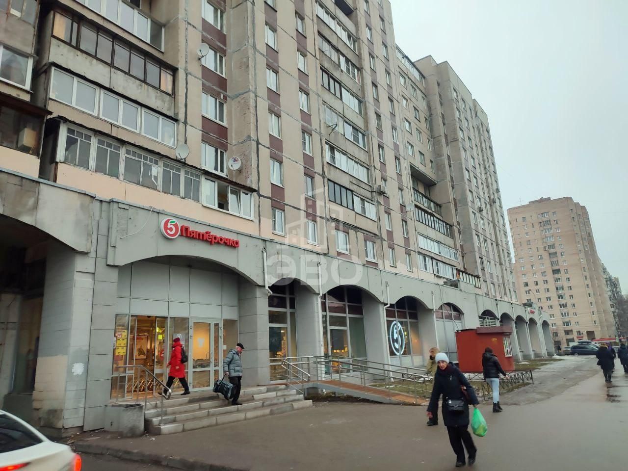 однокомнатная квартира в Санкт-Петербурге по адресу: Энгельса проспект, 128