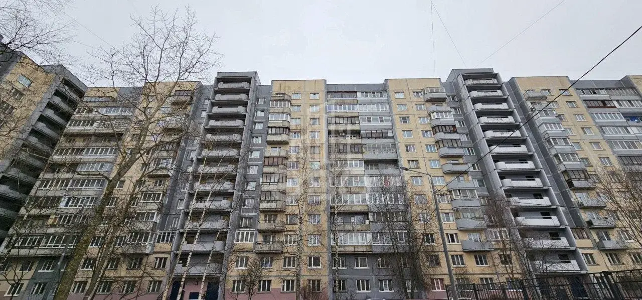 двухкомнатная квартира в Санкт-Петербурге по адресу: Индустриальный проспект, 13