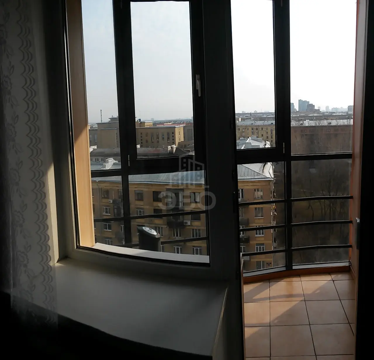 трехкомнатная квартира в Санкт-Петербурге по адресу: Варшавская ул., 19, к 2