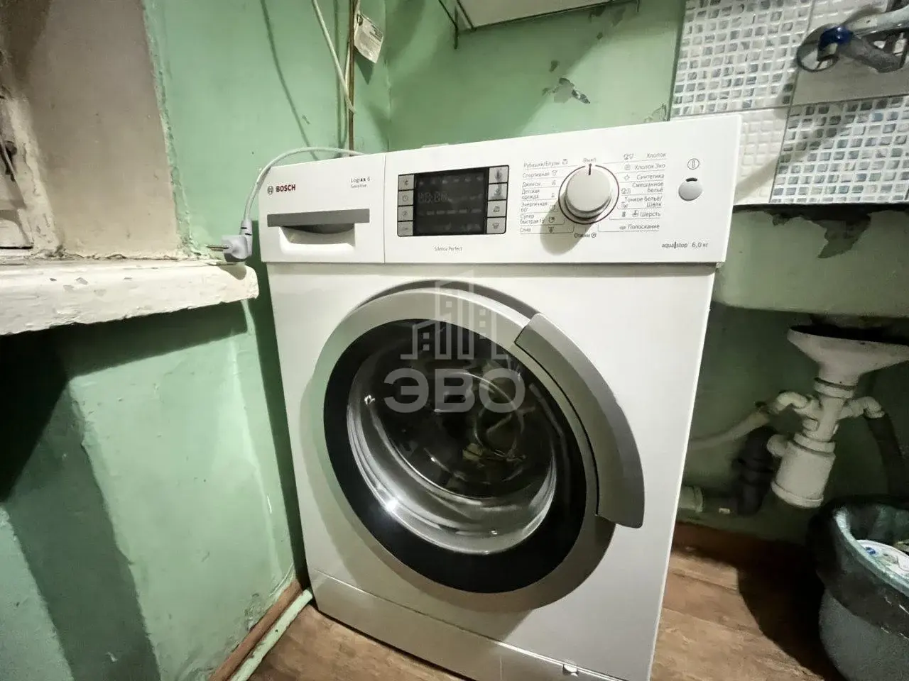 комната в Санкт-Петербурге по адресу: Обуховской Обороны проспект, 143, литера А