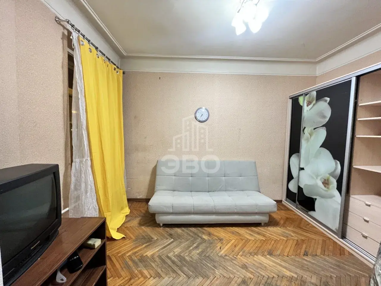 комната в Санкт-Петербурге по адресу: Обуховской Обороны проспект, 143, литера А