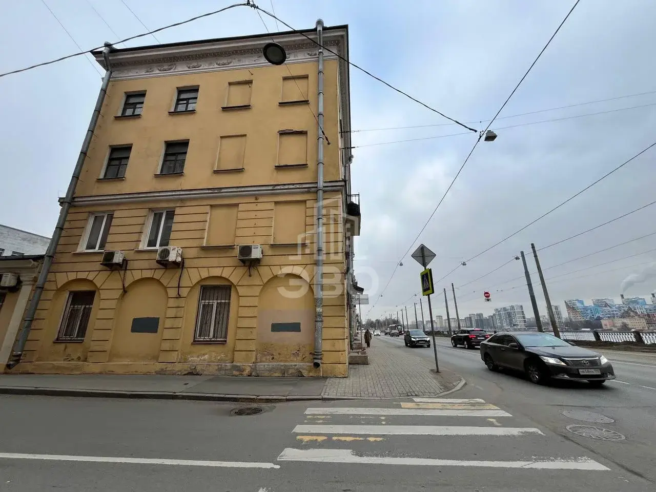 комната в Санкт-Петербурге по адресу: Обуховской Обороны проспект, 143, литера А