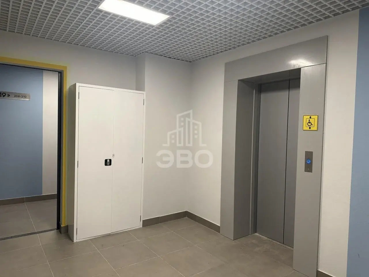 двухкомнатная квартира в Санкт-Петербурге по адресу: Пахомовская ул., 22, к 1