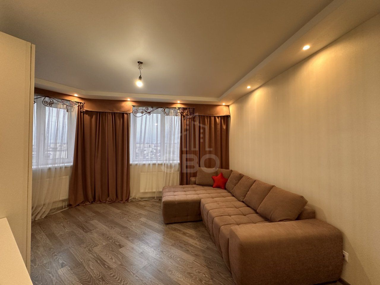 однокомнатная квартира в Санкт-Петербурге по адресу: Европейский проспект, 14, к 6