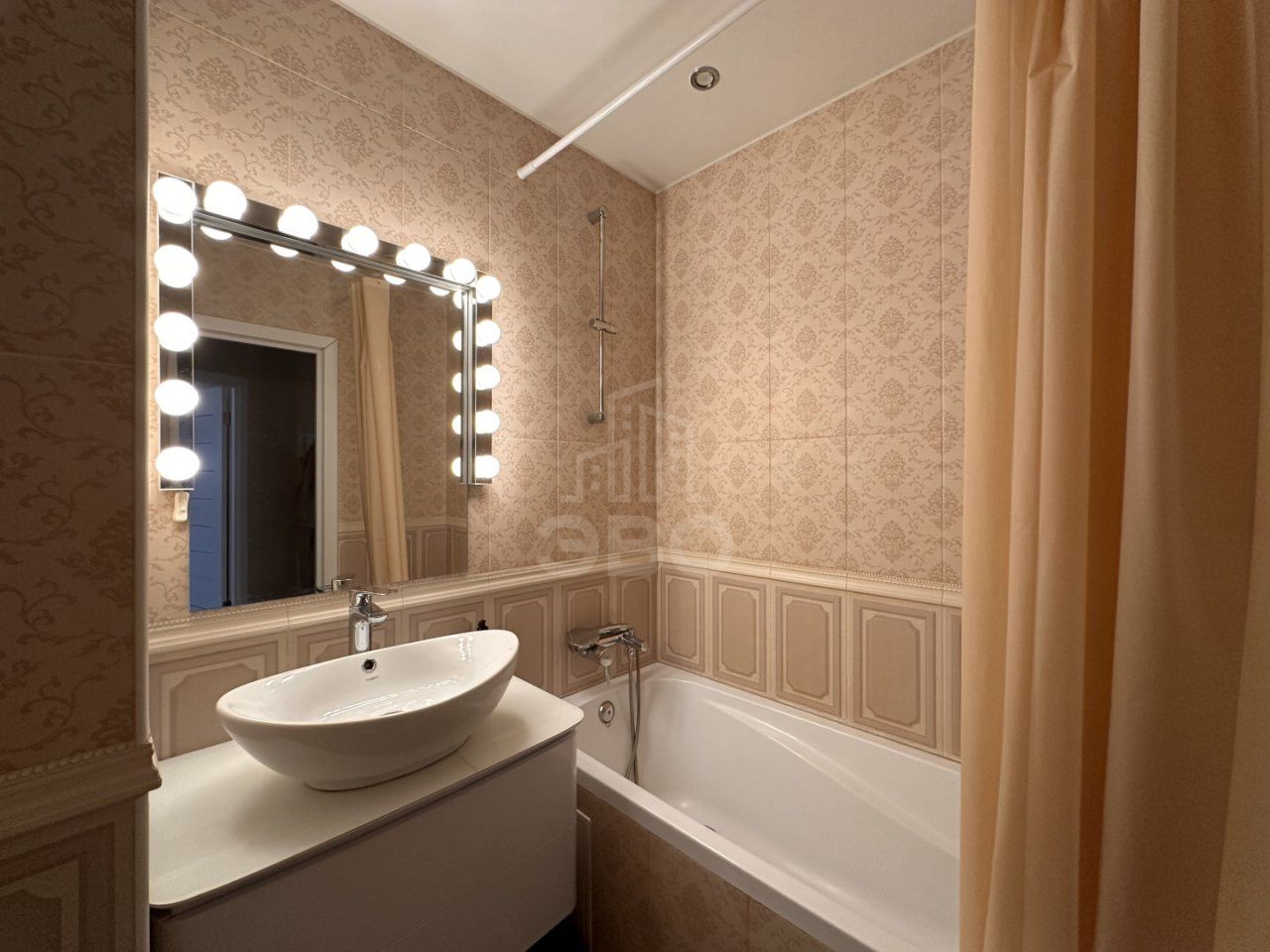 однокомнатная квартира в Санкт-Петербурге по адресу: Европейский проспект, 14, к 6