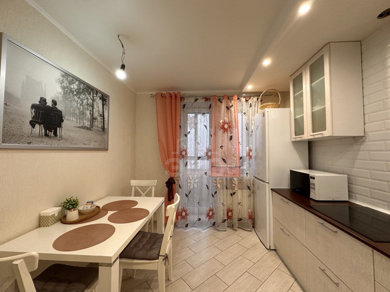 однокомнатная квартира в Санкт-Петербурге по адресу: Европейский проспект, 14, к 6