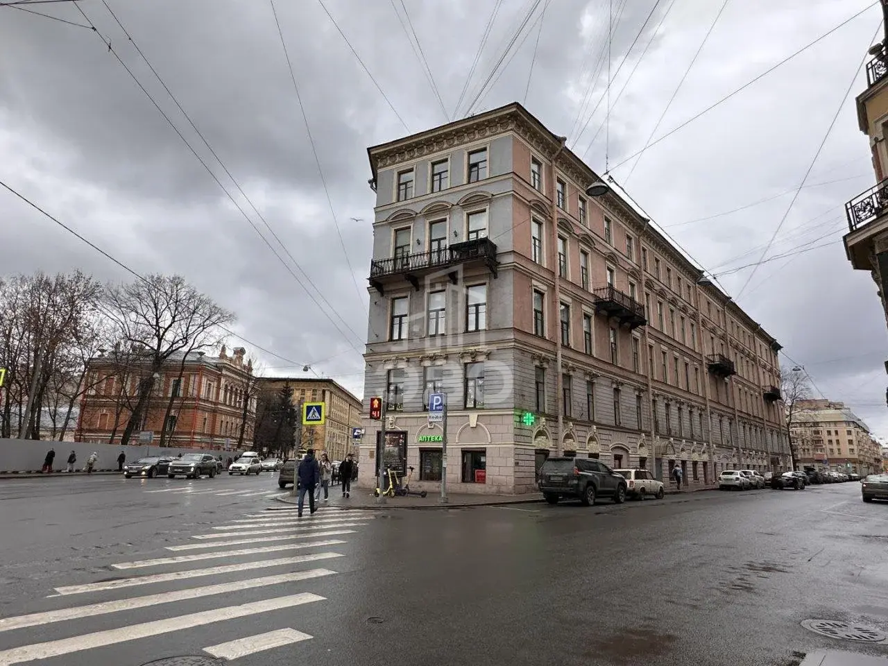 коммерция в Санкт-Петербурге по адресу: Садовая ул., 51