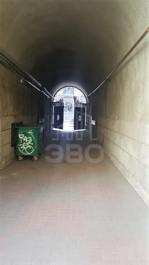 трехкомнатная квартира в Санкт-Петербурге по адресу: Большой П.С. пр-кт., 102