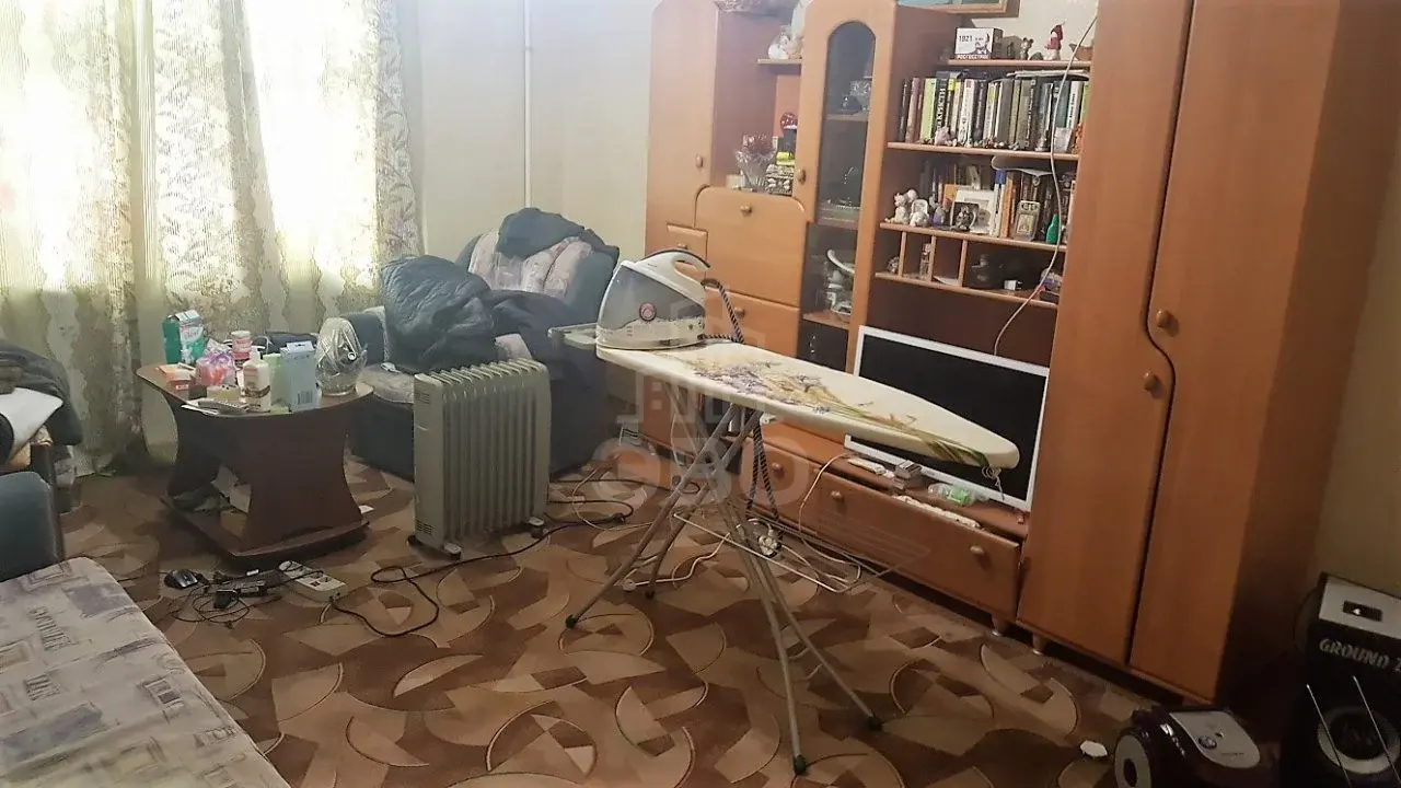 трехкомнатная квартира в Санкт-Петербурге по адресу: Большой П.С. пр-кт., 102