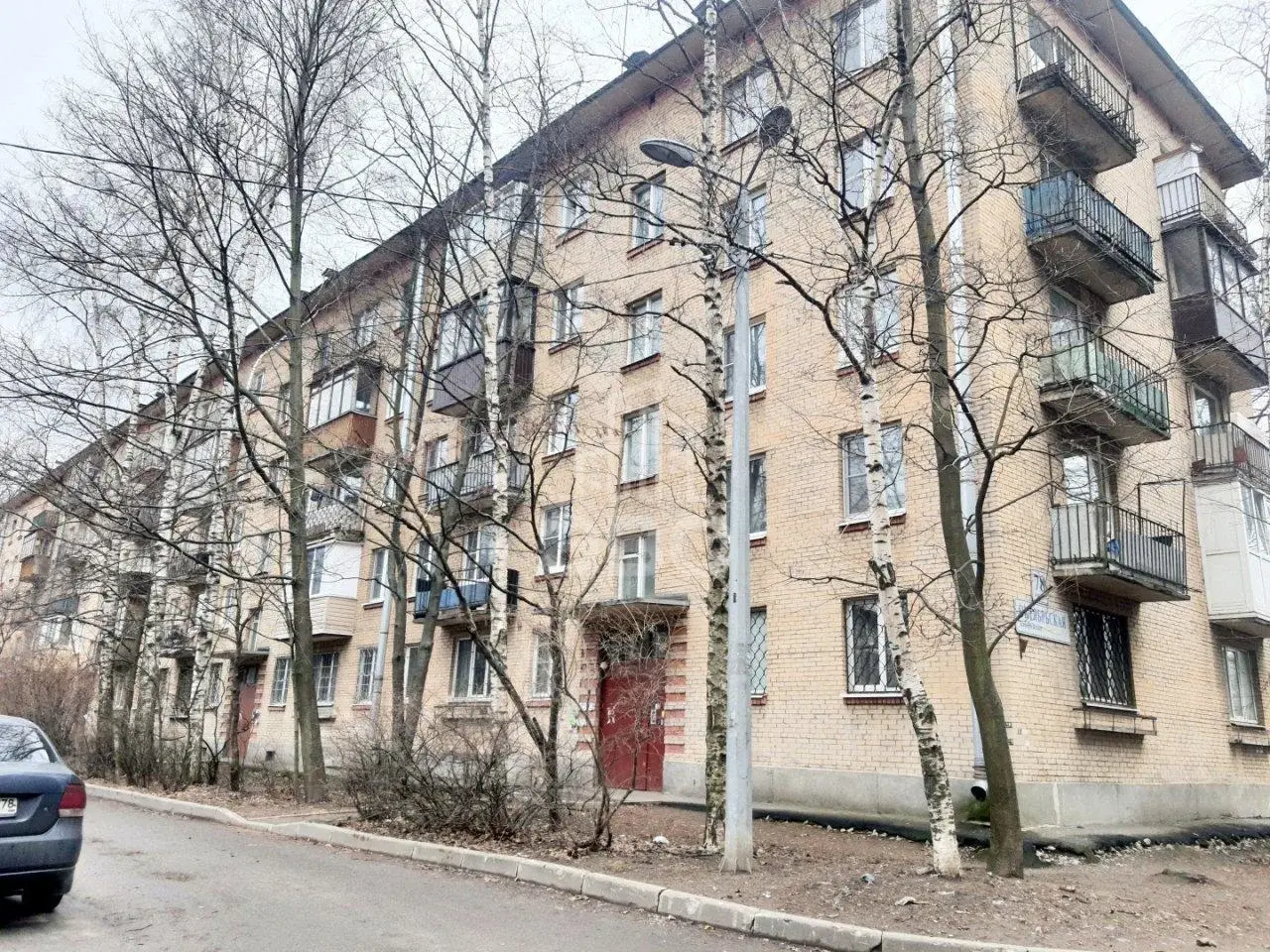 однокомнатная квартира в Санкт-Петербурге по адресу: Октябрьская наб., 78, к 2