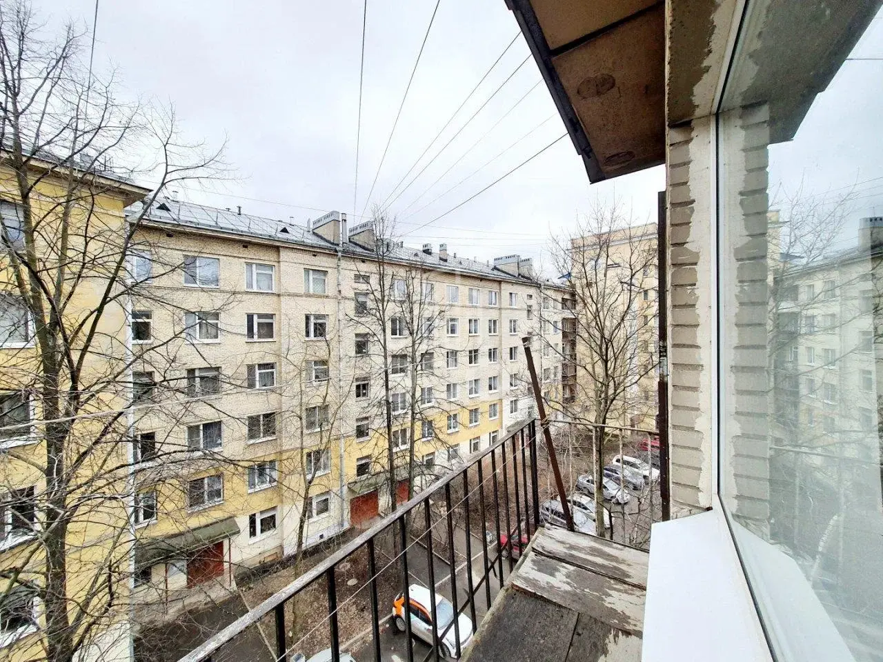 однокомнатная квартира в Санкт-Петербурге по адресу: Октябрьская наб., 78, к 2