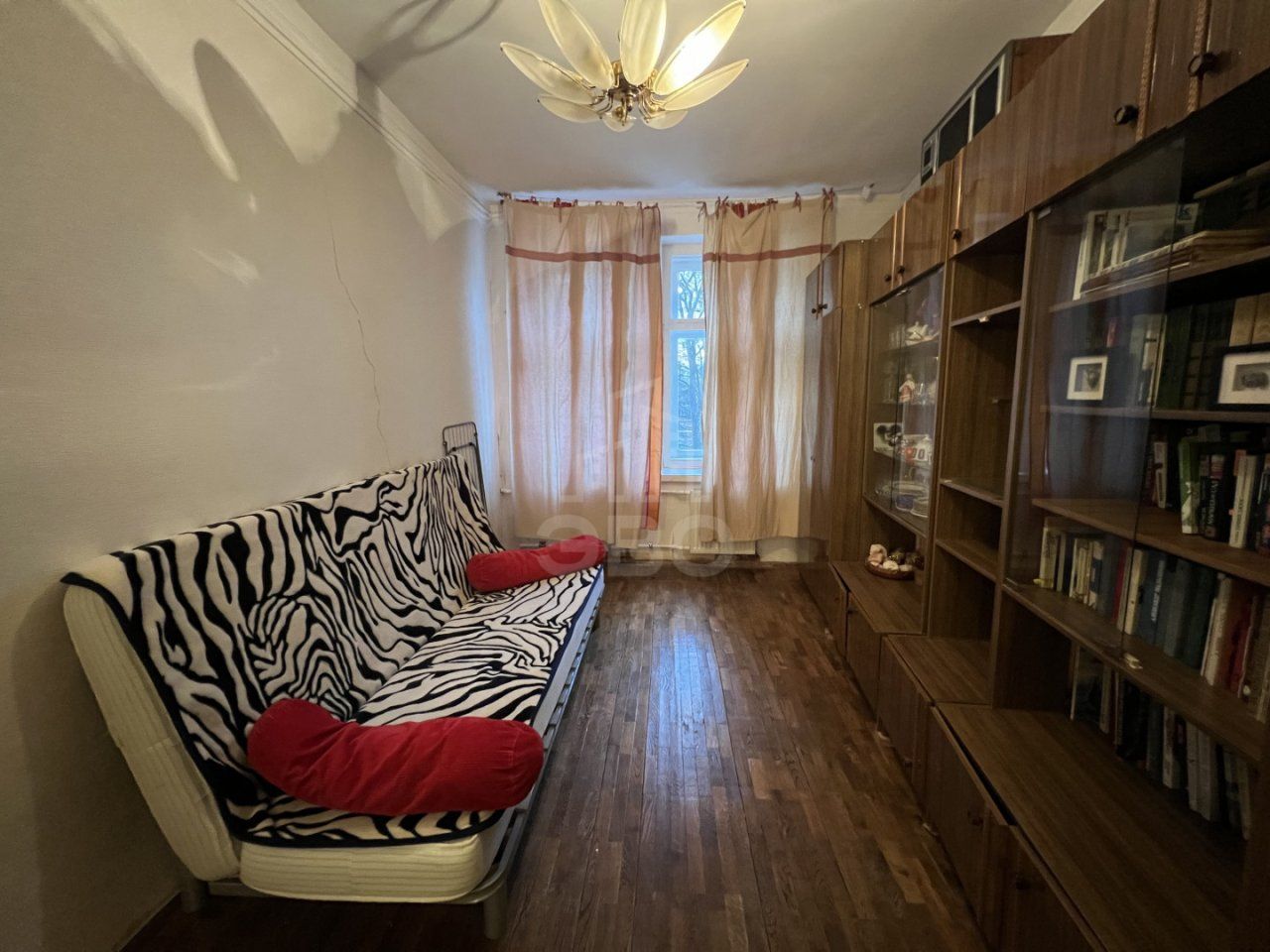 комната в Санкт-Петербург по адресу: Михайлова ул., 12