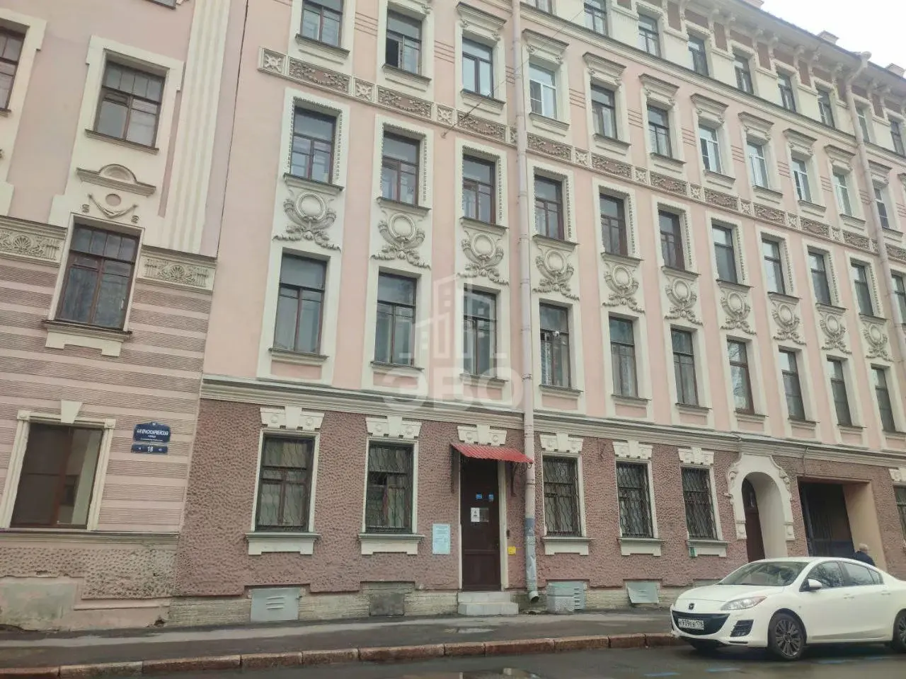 коммерция в Санкт-Петербурге по адресу: 4-я Красноармейская ул., 18Б
