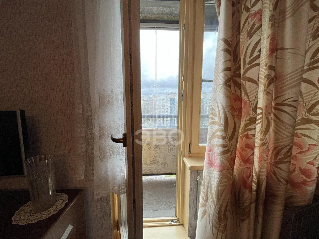 однокомнатная квартира в Санкт-Петербурге по адресу: Хошимина ул., 11, к 1