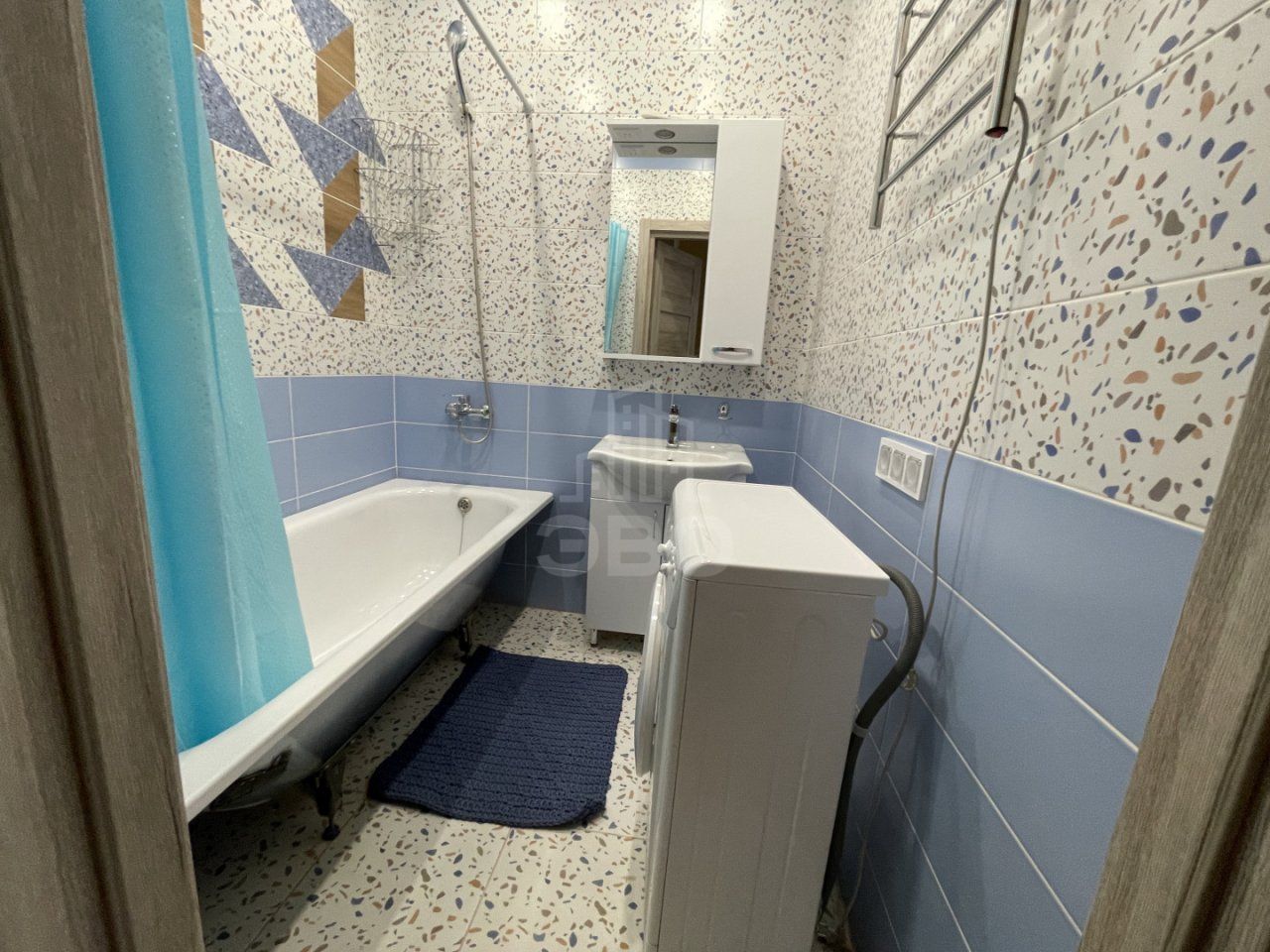 двухкомнатная квартира в Санкт-Петербург по адресу: Измайловский б-р., 11, строение 1