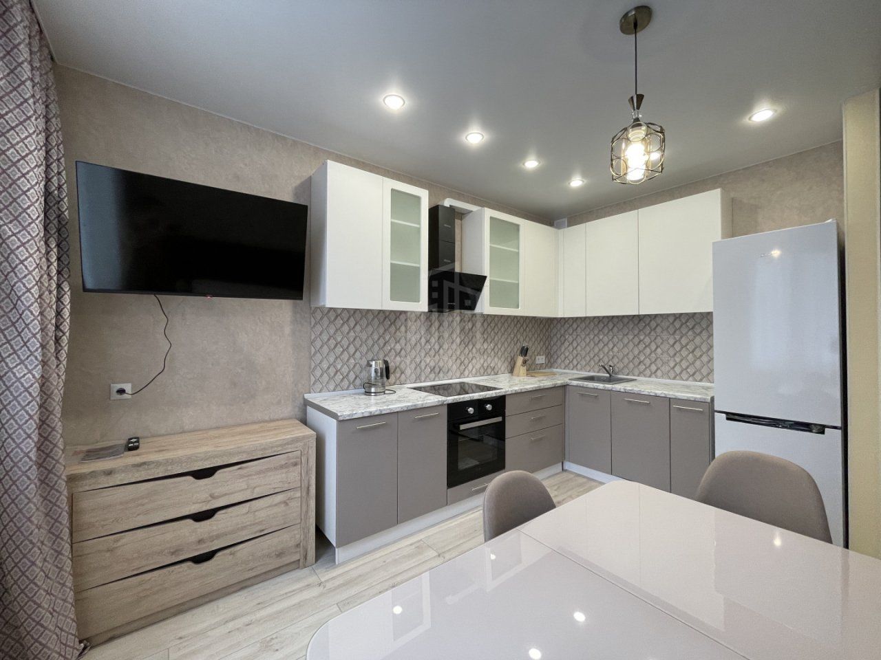 двухкомнатная квартира в Санкт-Петербург по адресу: Измайловский б-р., 11, строение 1