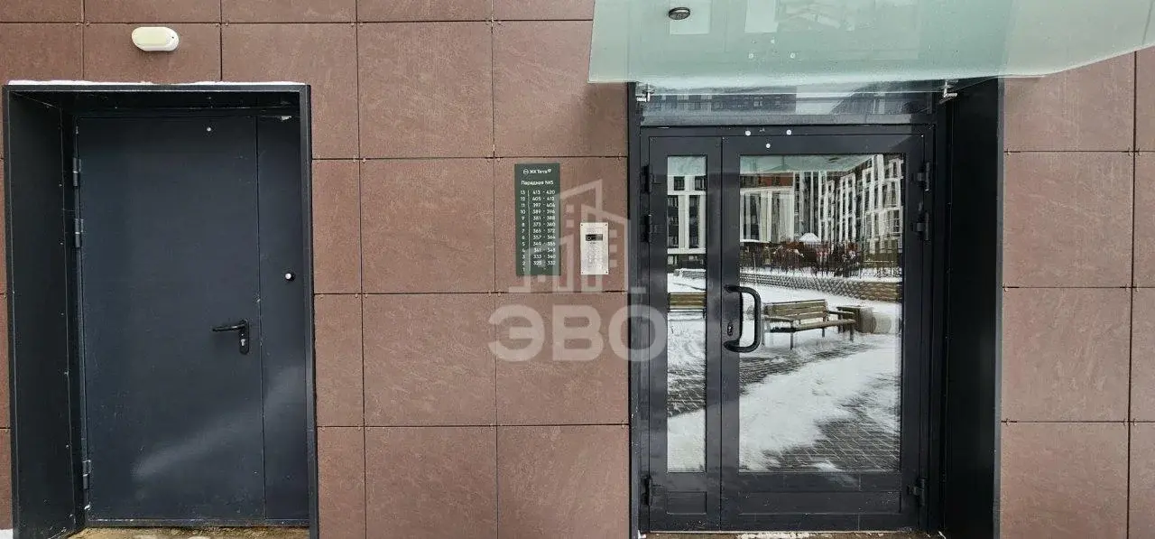 трехкомнатная квартира в Санкт-Петербурге по адресу: Земледельческая ул., 3, строение 1