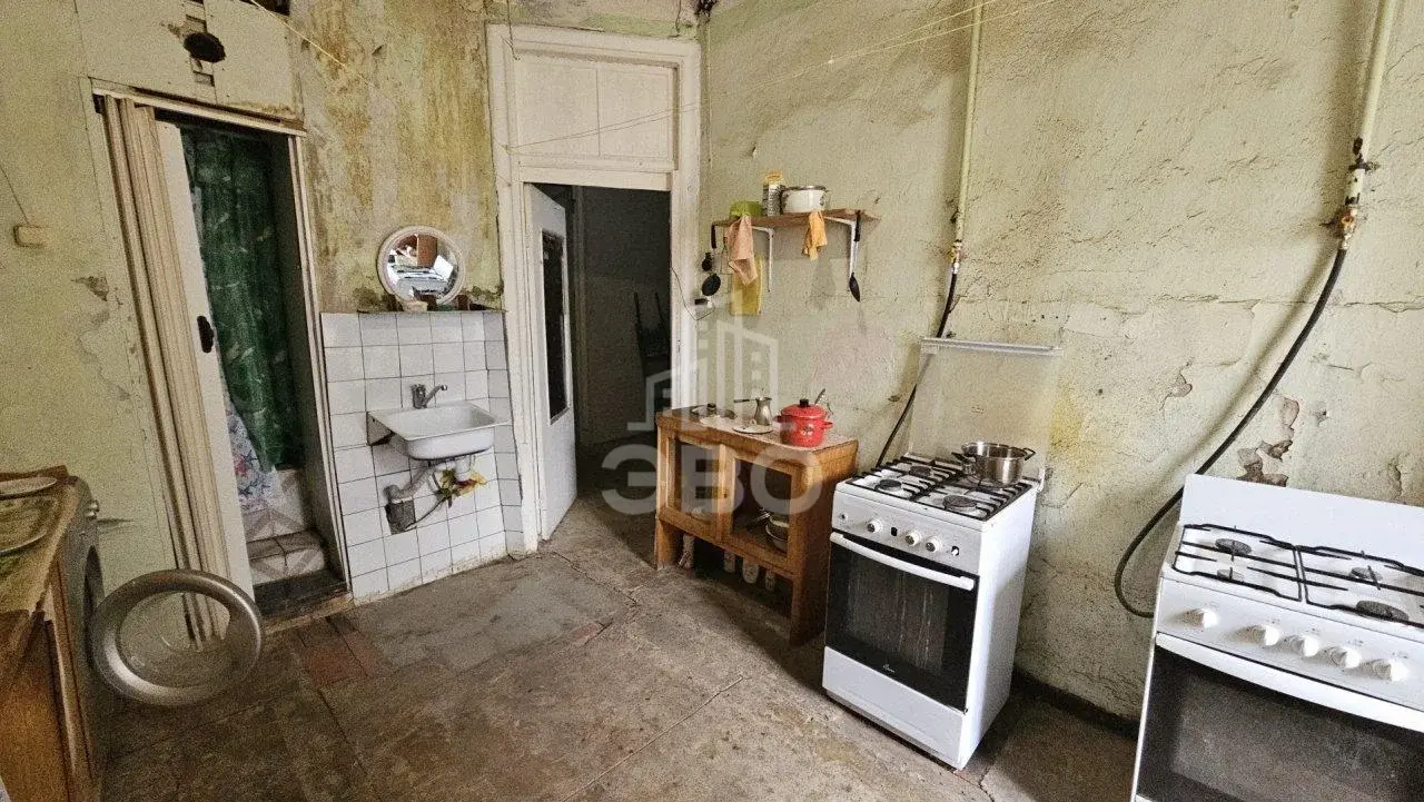 комната в Санкт-Петербурге по адресу: Херсонская ул., 19