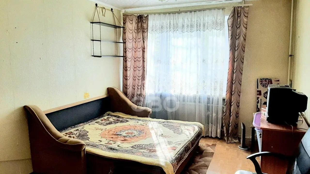 комната в Санкт-Петербурге по адресу: Демьяна Бедного ул., 31