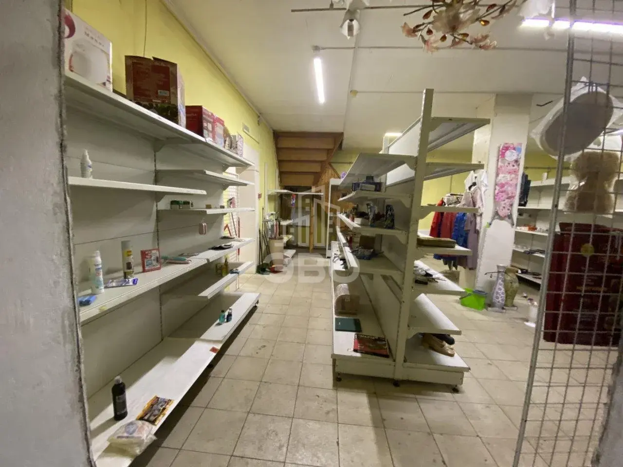 коммерция в Санкт-Петербурге по адресу: Гарболовское ш., строение 1В
