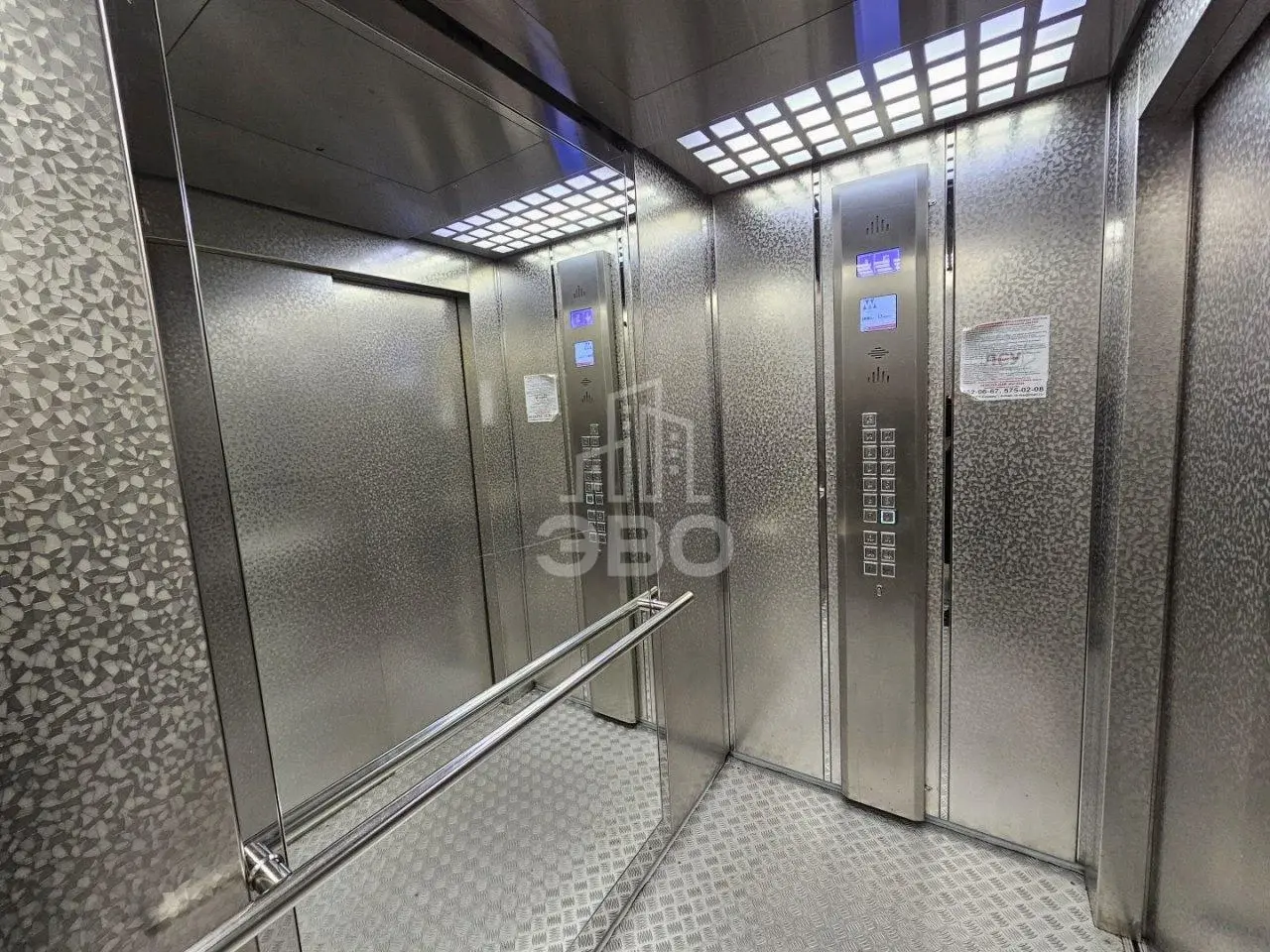студия в Санкт-Петербурге по адресу: Среднерогатская ул., 11, строение 1