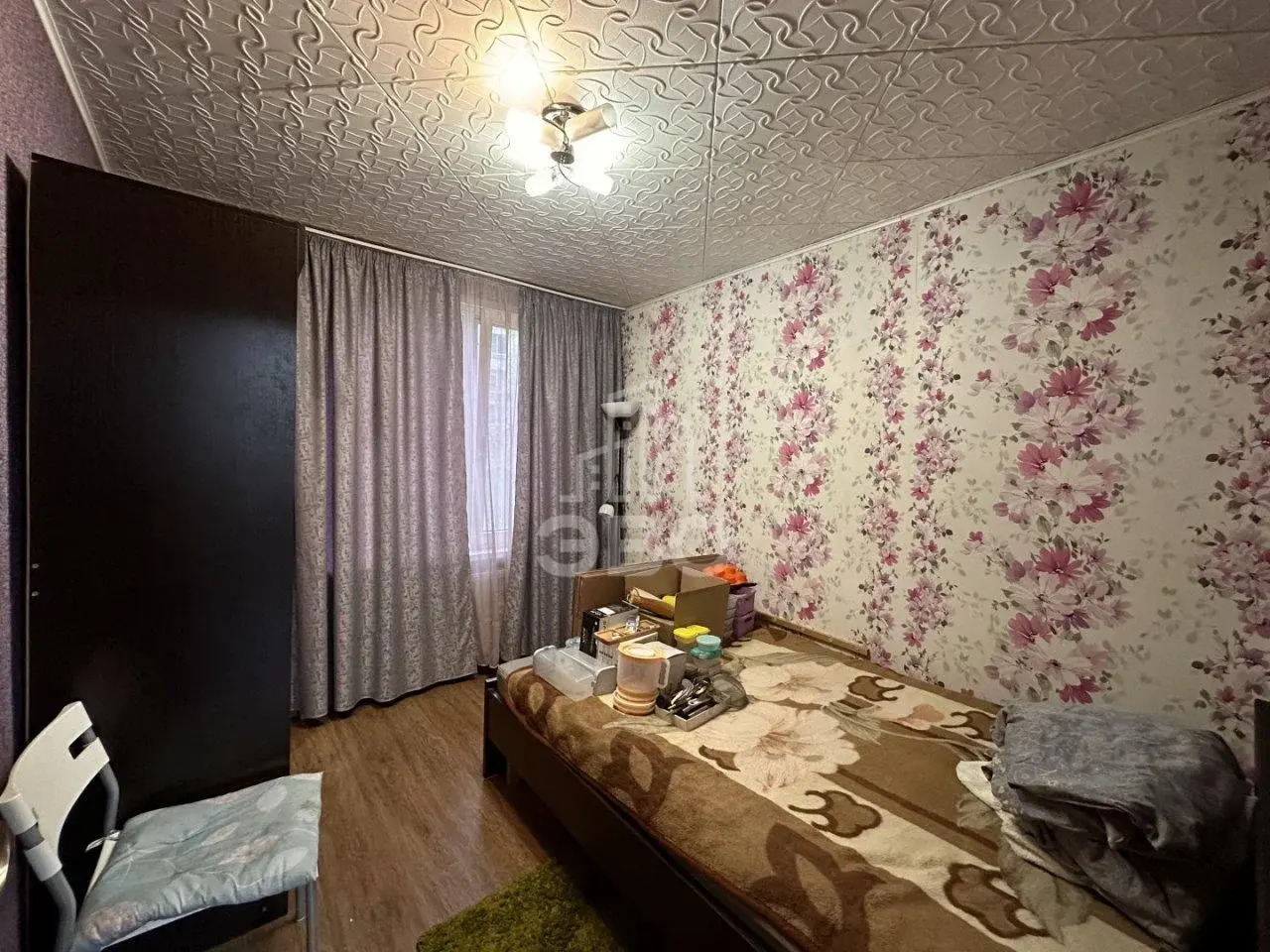трехкомнатная квартира в Санкт-Петербурге по адресу: Новаторов б-р., 45